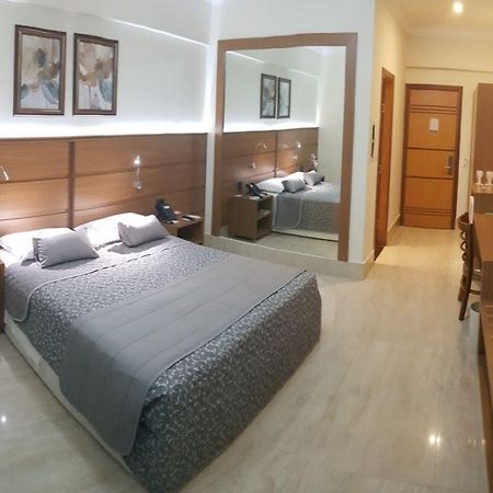 Tamareiras Prime Hotel ウベラバ エクステリア 写真