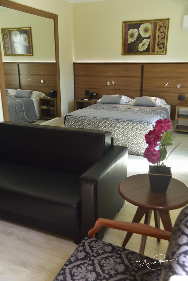 Tamareiras Prime Hotel ウベラバ エクステリア 写真