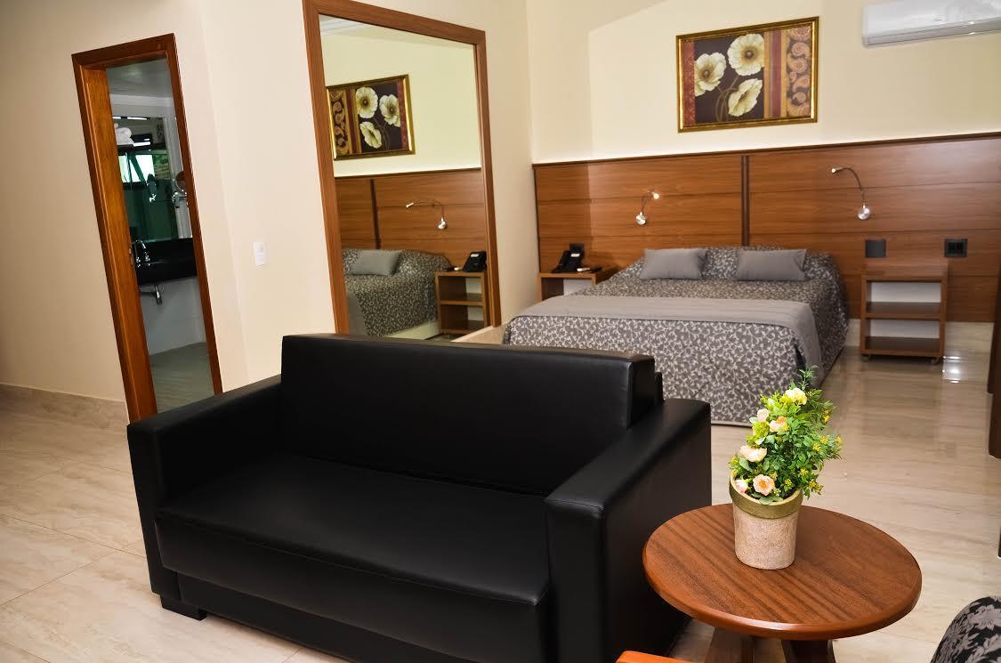 Tamareiras Prime Hotel ウベラバ エクステリア 写真